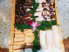 -慢丽江·云南野生菌土鸡锅(西山店)