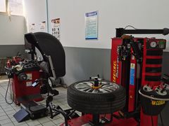 -迪师宝马奔驰专修·维修保养