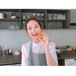 -茶发Salon·烫发染发理发