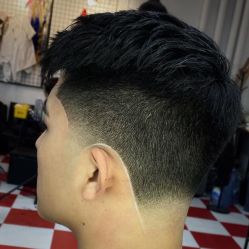 -Devilhands Barbershop男士理容店