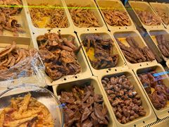 -绝味鸭脖(曼哈顿广场店)