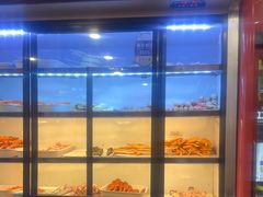 -哈尔滨小酒馆·鲜肉现穿自助烧烤(康新花园店)