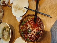 -三好食堂(煎饺·馄饨·肉饼米线·盛世广场店)