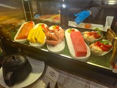 -OPUS+聚全日餐厅(广州增城碧桂园希尔顿逸林酒店)