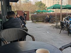 -星巴克(西藏路店)