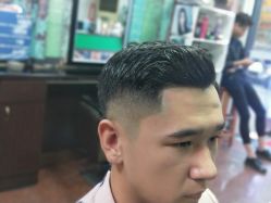 -乾健·烫染·接发SALON