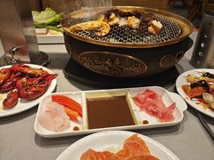 -山焱·炭火自助烤肉(周浦万达店)