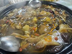 野生菌土鸡火锅-野菌王•养生汤锅•野生菌火锅(大理漾濞路店)
