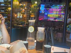 -临界音乐酒馆·小龙虾·江湖菜(华熙LIVE·鱼洞店)