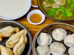 网红锅贴-锅贴大王南翔小笼(临沂二村店)