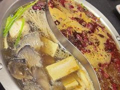 -沸炉重庆老火锅(军事博物馆店)