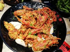 -沪小胖小龙虾(淮海中路旗舰店)