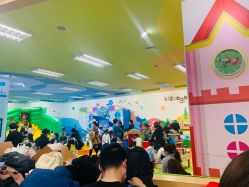 -莫莉幻想儿童乐园(武汉经开永旺店)