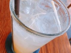 -ROAST coffee & eatery