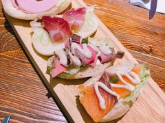 -1886德国汽车餐厅(外滩十六铺码头店)