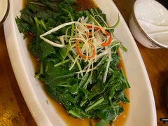 -小厨子私房菜·云南美食店