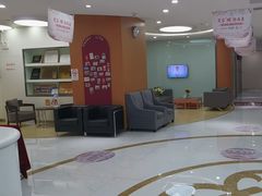 -雅悦齿科(顾村公园店)
