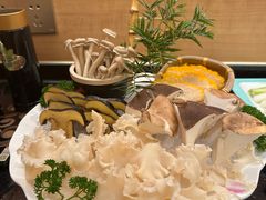 -味当家鱼头火锅.•甲鱼料理(金沙店)