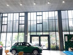 -上海普陀宝诚MINI4S店(红柳路店)
