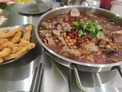 -蓉三少冒烤鸭·四川小吃集(北京首店)