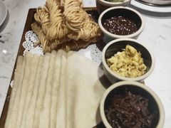 -峨嵋小镇·川菜(勒泰中心店)