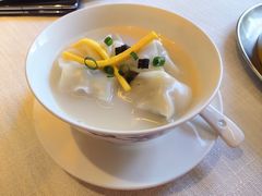 刀鱼馄饨-香港龙凤楼(巨鹿路洋房店)