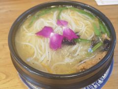 -双桥园·云南过桥米线(古城南门店)