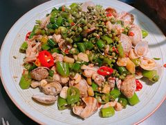 -Ameigo梅果·云贵川bistro(长宁来福士店)