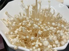 -鼎泰亨·海鲜牛肉餐厅(滨江店)