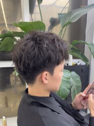 -赤道 Hair Salon