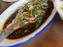-芦茨金富饭庄·25年老字号·专做稻草鸡