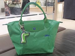 -Longchamp(佛罗伦萨小镇奥特莱斯店)