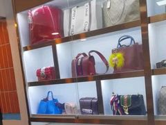 -鑫羽黄金首饰奢侈品回收鉴定