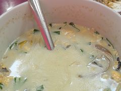 -雄仔农家菜馆·特色葱油鸡(六祖店)