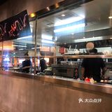 四面皆景,适合情侣、闺蜜聚会。我们点的套餐,搭配合理