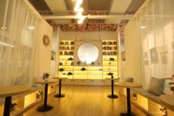 -静待花开瑜伽尊巴会馆