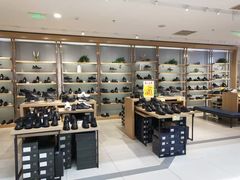 -云柏鞋业(十里堡店)