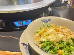 -石锅苗苗鱼(武汉首店)