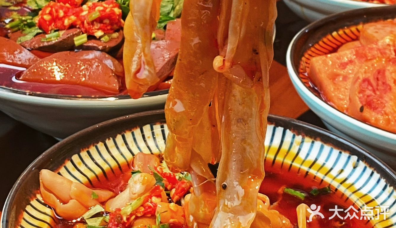 成都瓜串串在广州又又又开新店了！就在东圃…