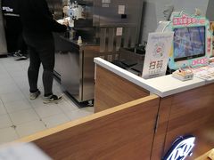 -DQ·蛋糕·冰淇淋(河东万达店)