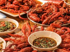 -李双猪·小龙虾·烧烤·羊肉煲(乐山店)