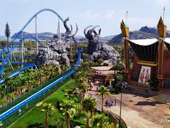 -七彩云南欢乐世界