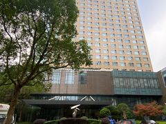 -上海漕河泾万丽酒店