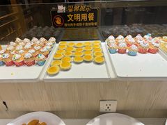 -百荷园蔬食自助餐厅(德辉广场店)