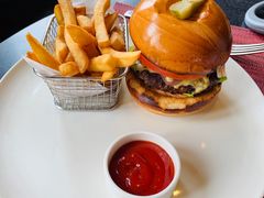 -WOLFGANG PUCK KITCHEN & BAR(迪士尼小镇店)