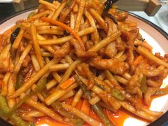 -李记饺子·熏酱东北菜(欢乐谷店)