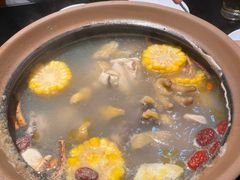 -潮汕三宝鲜牛肉火锅