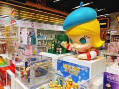 -泡泡玛特POPMART(上海环球港店)