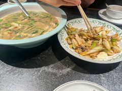 -五谷丰登农家院·地道胶东菜·海鲜烧烤(威海店)
