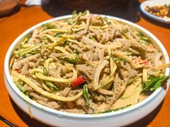-老码头黑皮肘子锅包肉(赣水路店)